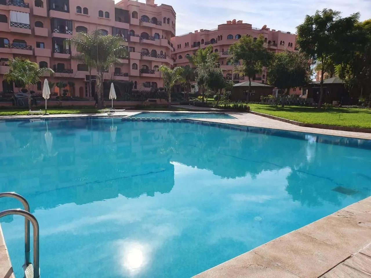 Appartement Confortable Rez-De-Jardin Residence Avec 5 Piscines Marrakesh Maroc